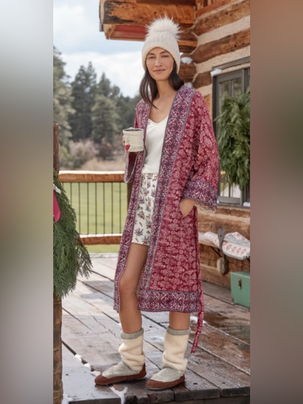 Sundance Cascade Ridge quilted kimono robe in a bohemian red floral print M/L
